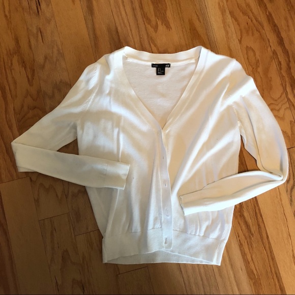 White V-Neck Basic Cardigan - H&M - Small - Picture 2 of 7